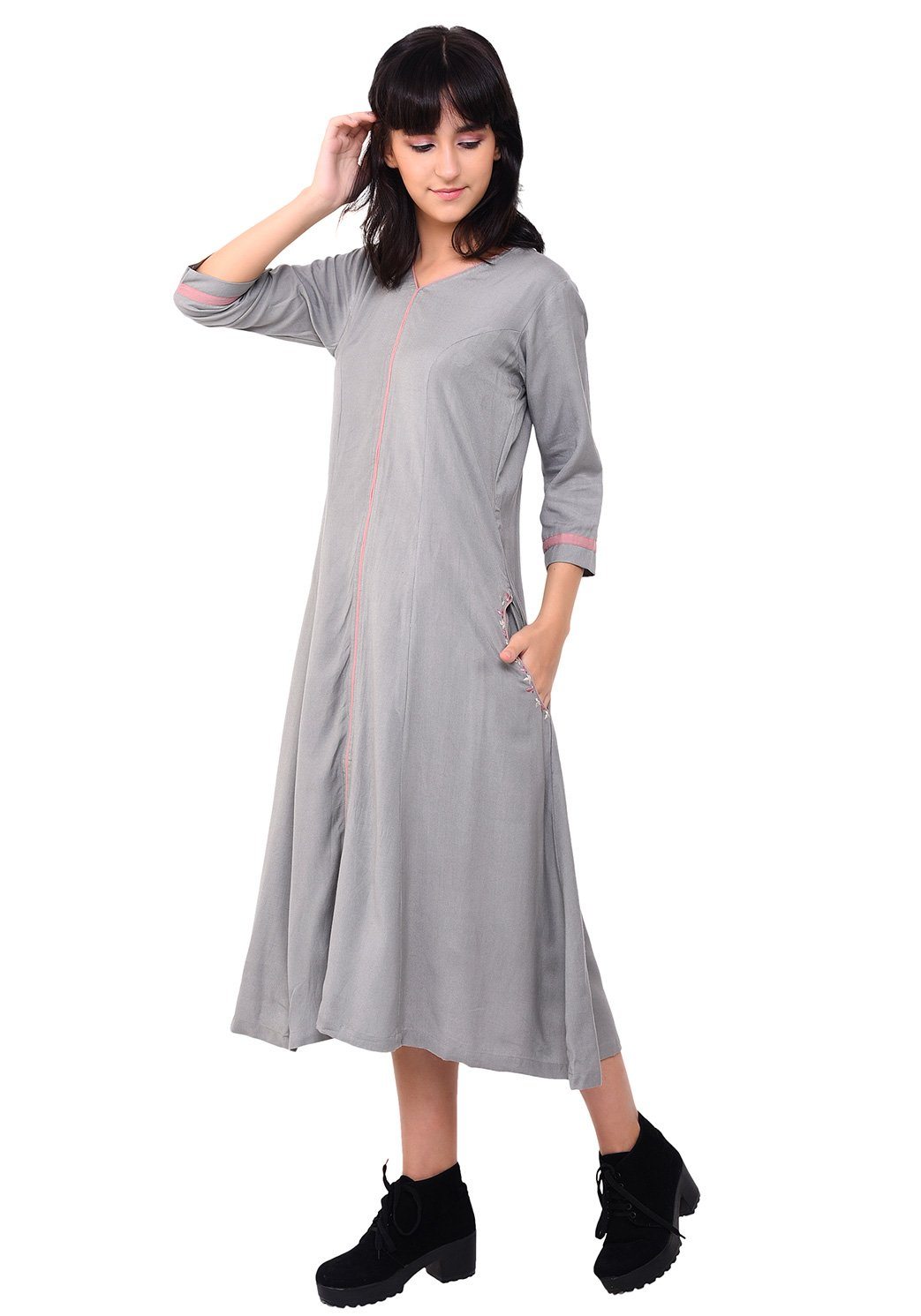 Pocket Embroidered Shift Dress - Grey Dress VRITTA