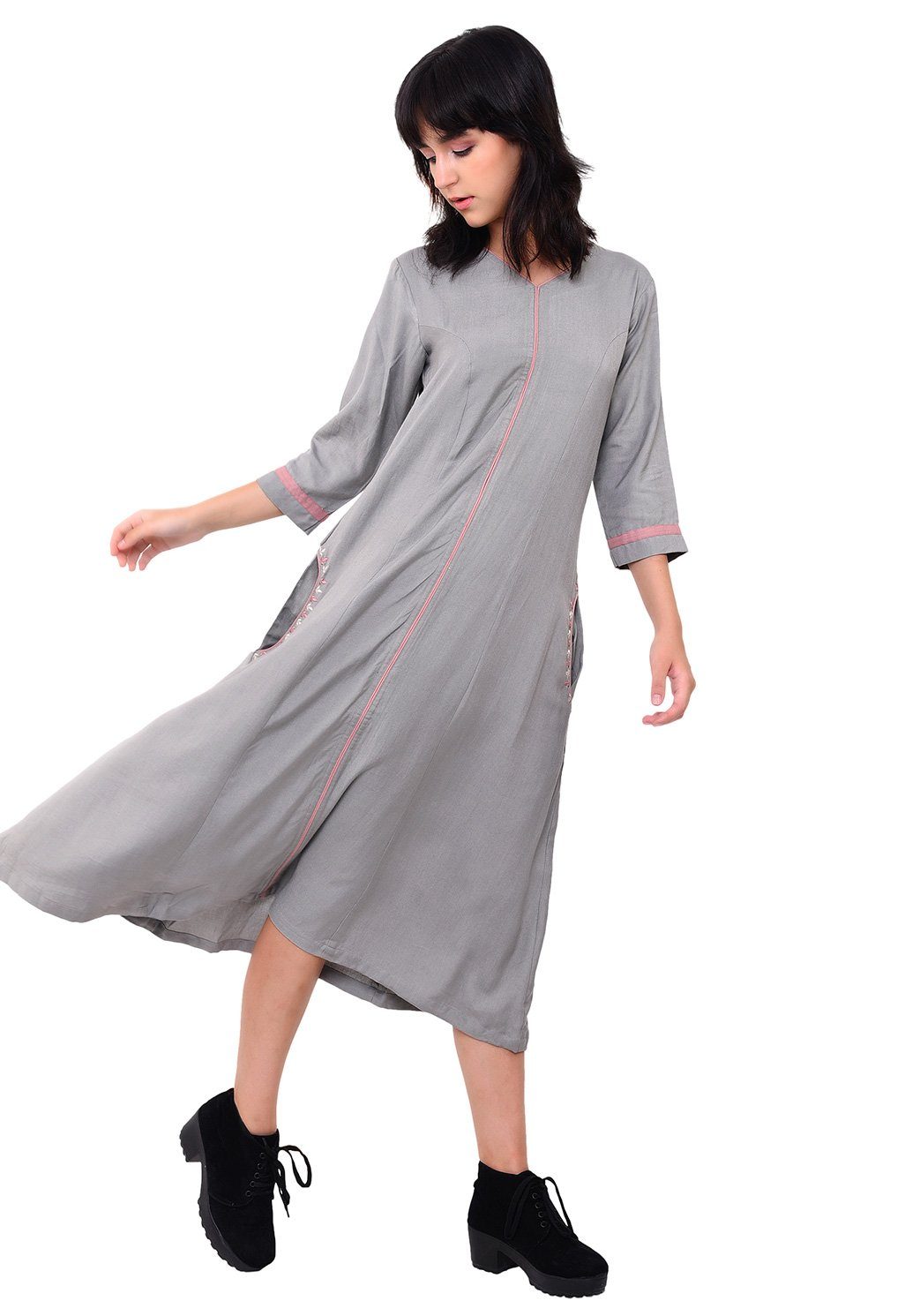 Pocket Embroidered Shift Dress - Grey Dress VRITTA