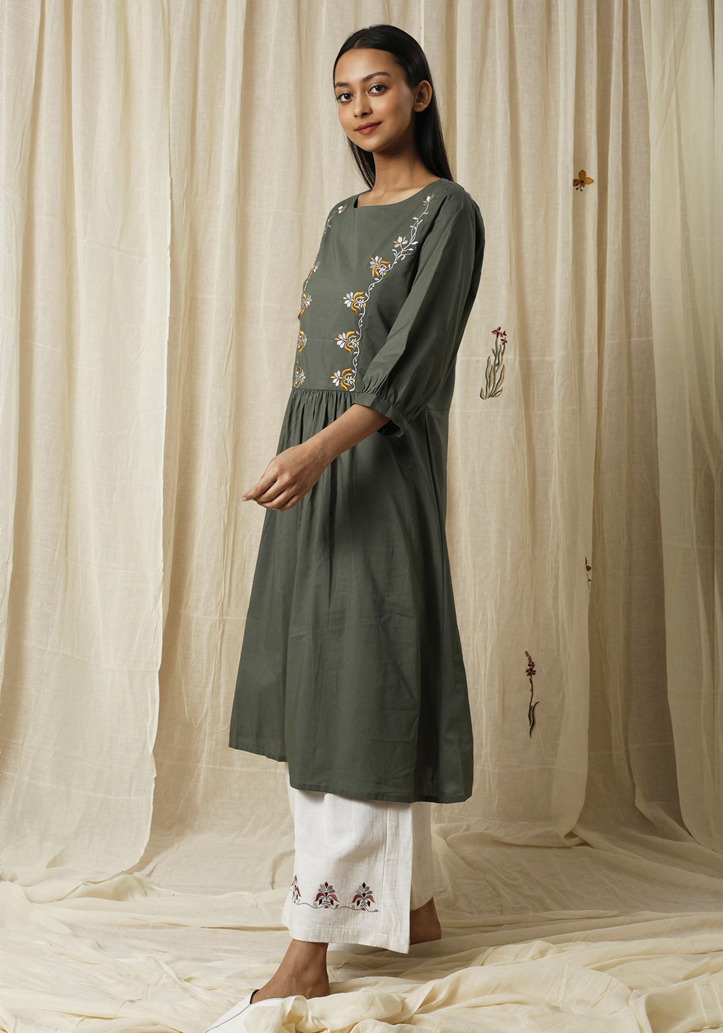 Libi Kurta