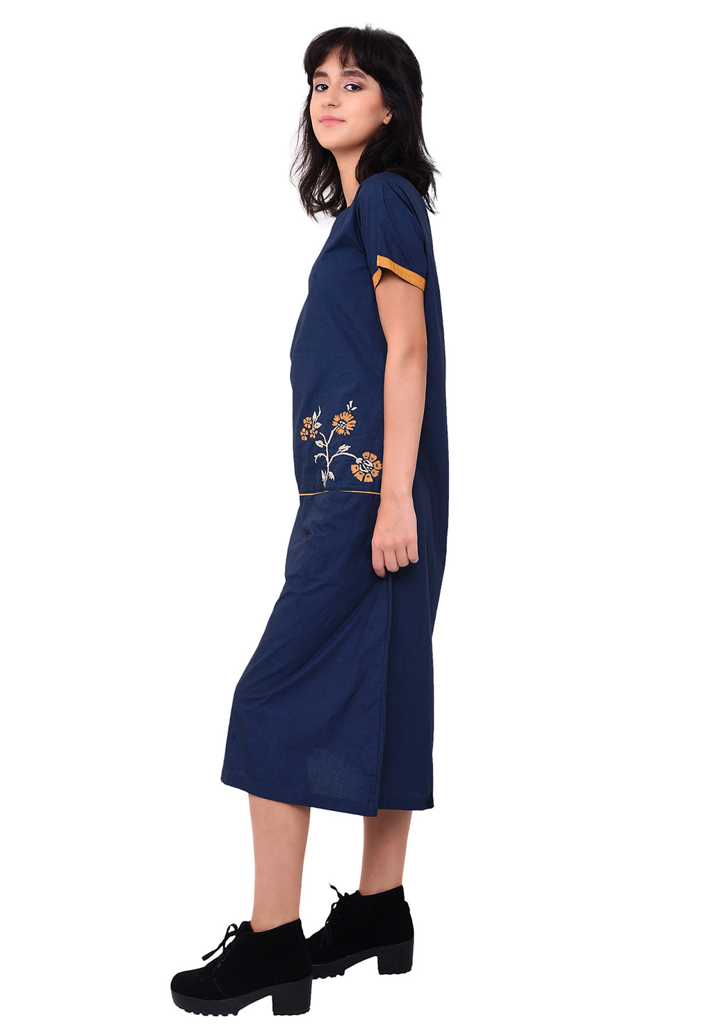 Floral Embroidered Front Pocket Dress - Navy Blue