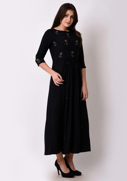 Floral Embroidered Gathered Maxi Dress - Black