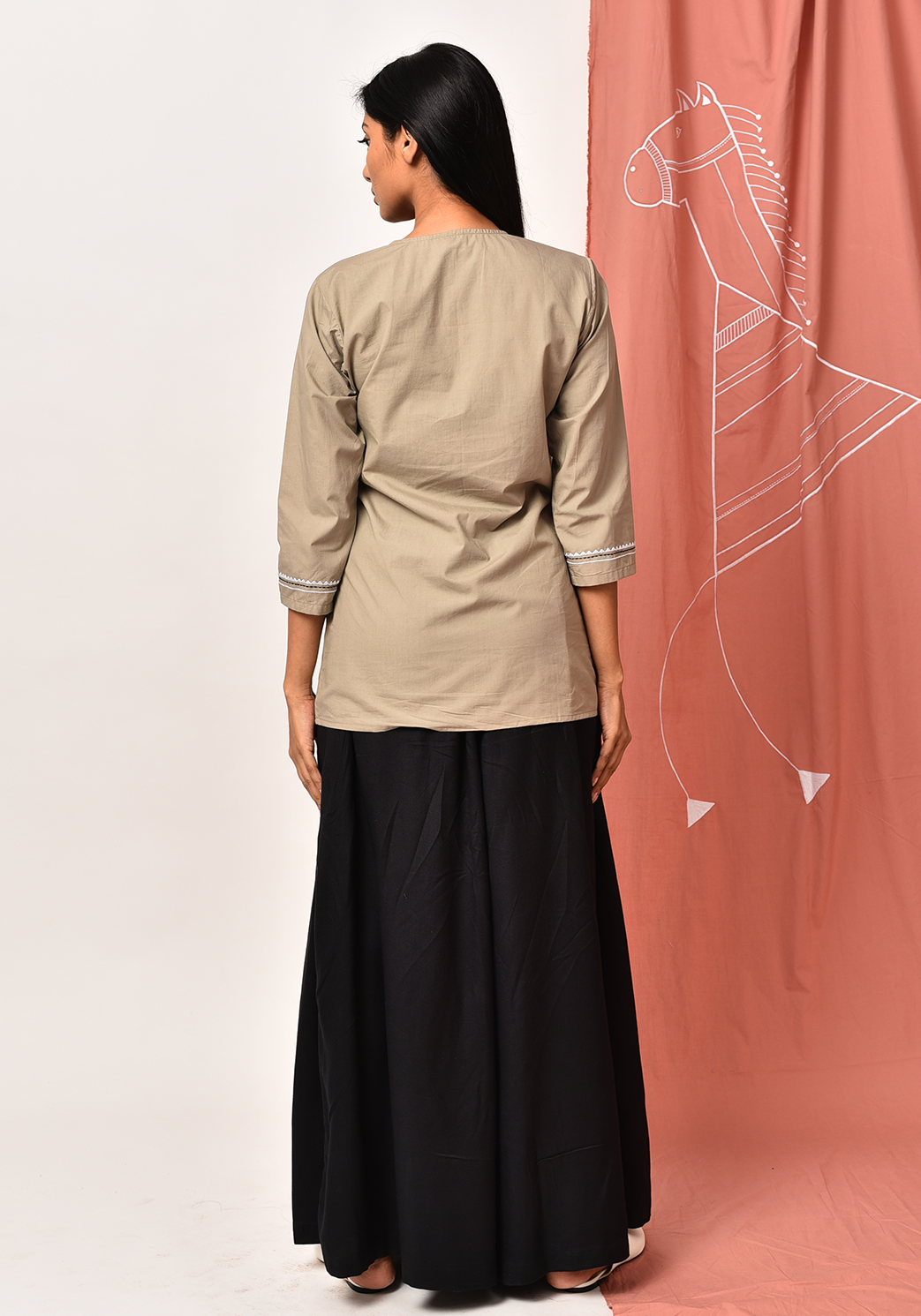 Vora V-Neck Fair Green Shirt