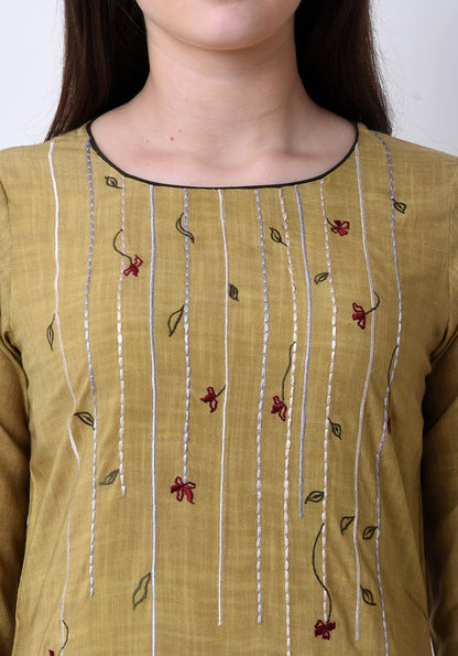 Floral Embroidered Kurta - Apple Green