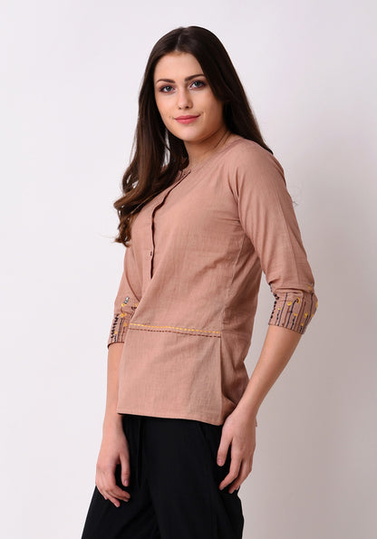 Meadow Front Pocket Embroidered Top - Autumn Blonde