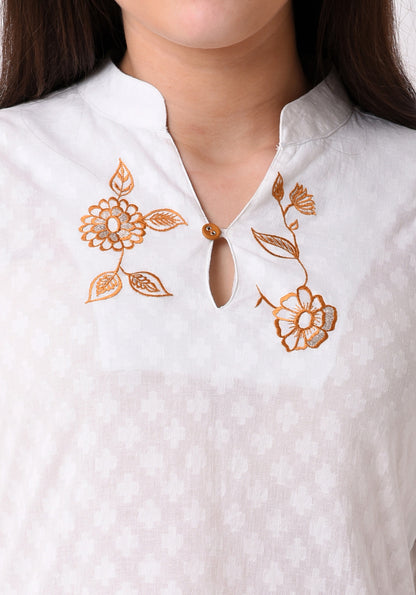 Doctor Dobby Embroidered Top - White