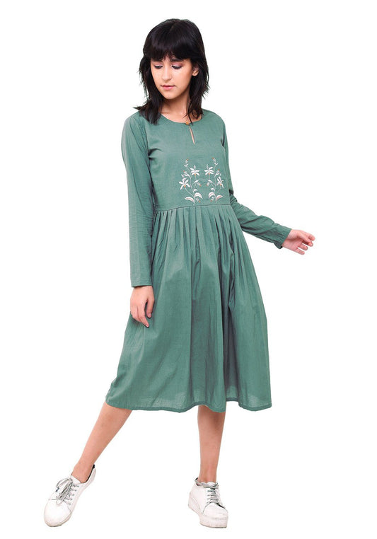 Embroidered Pleated Dress - Comfrey Dress VRITTA